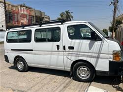 نيسان اورفان
